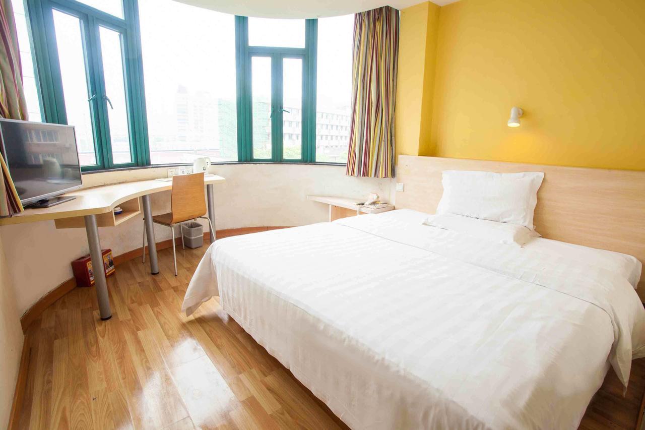 7Days Inn Deyang Wenmiao Square Kültér fotó